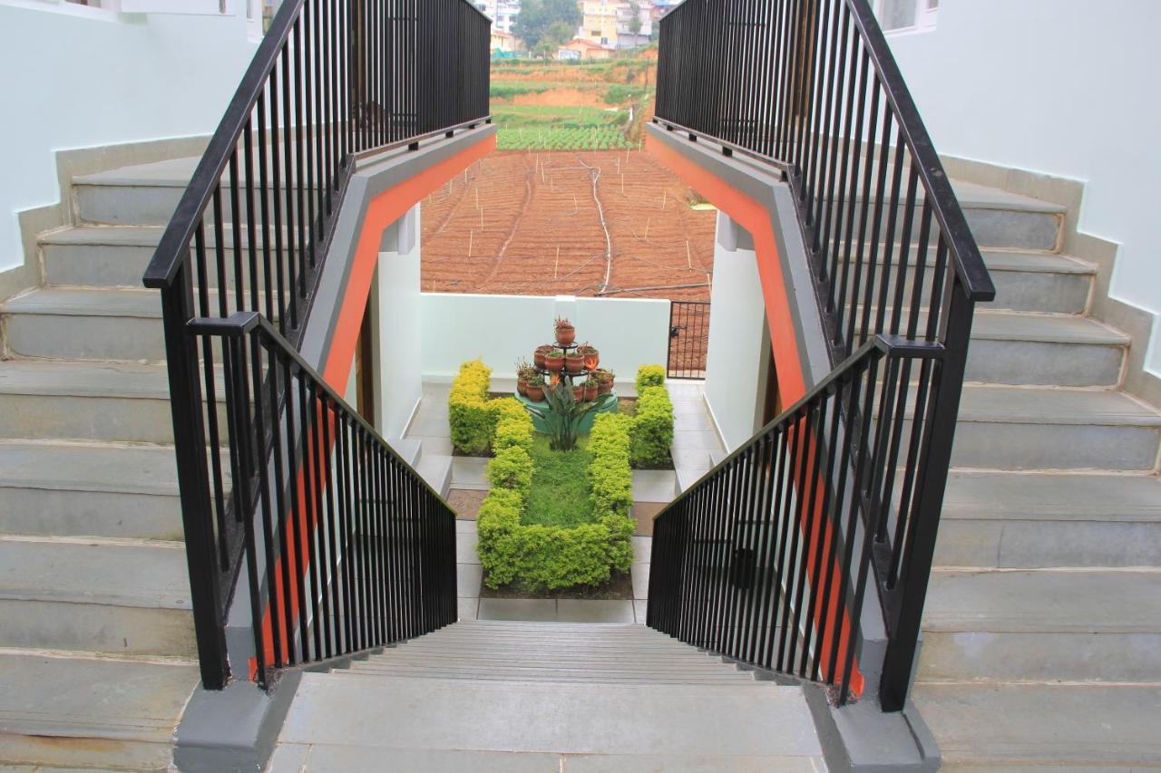 Two Seas Residence Ooty Extérieur photo