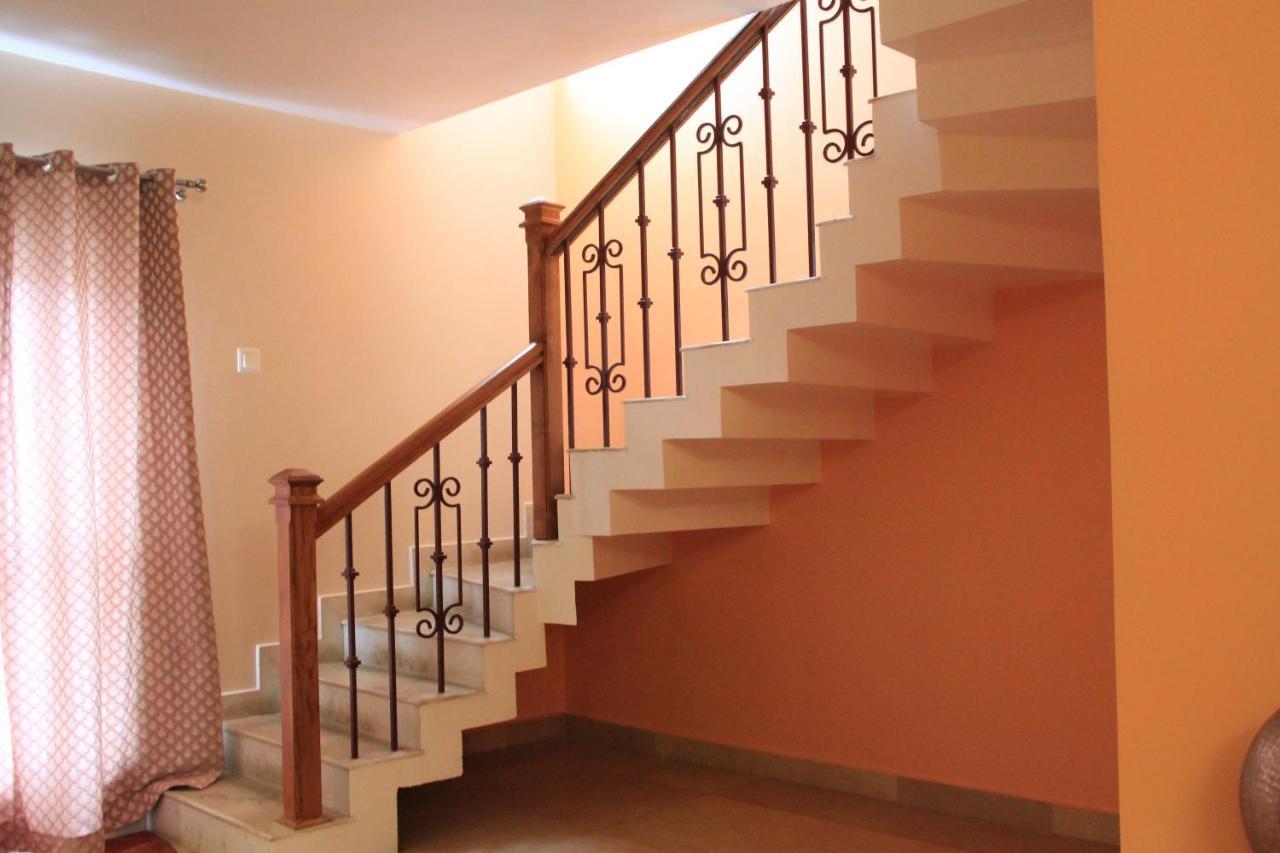 Two Seas Residence Ooty Extérieur photo