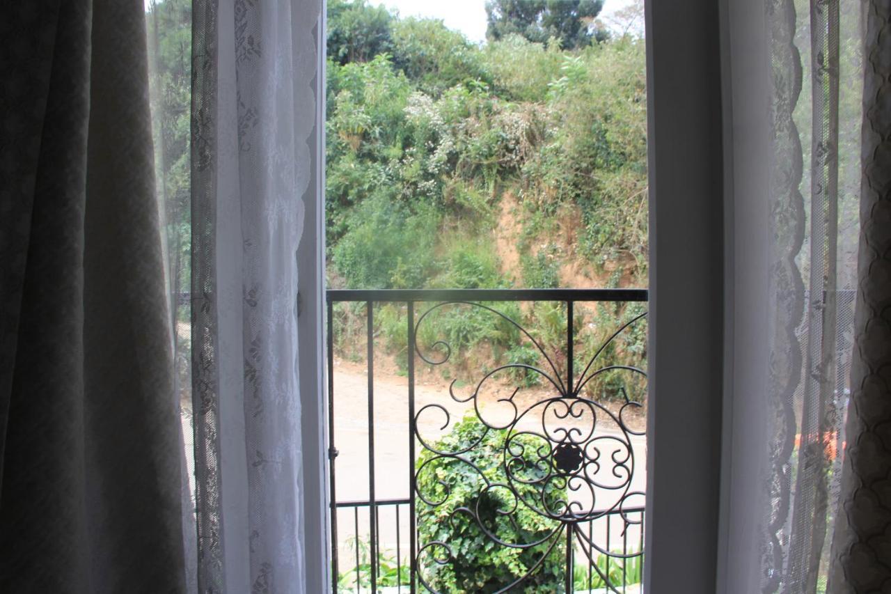 Two Seas Residence Ooty Extérieur photo
