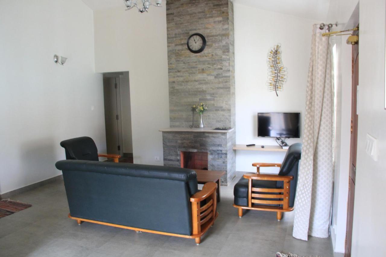 Two Seas Residence Ooty Extérieur photo