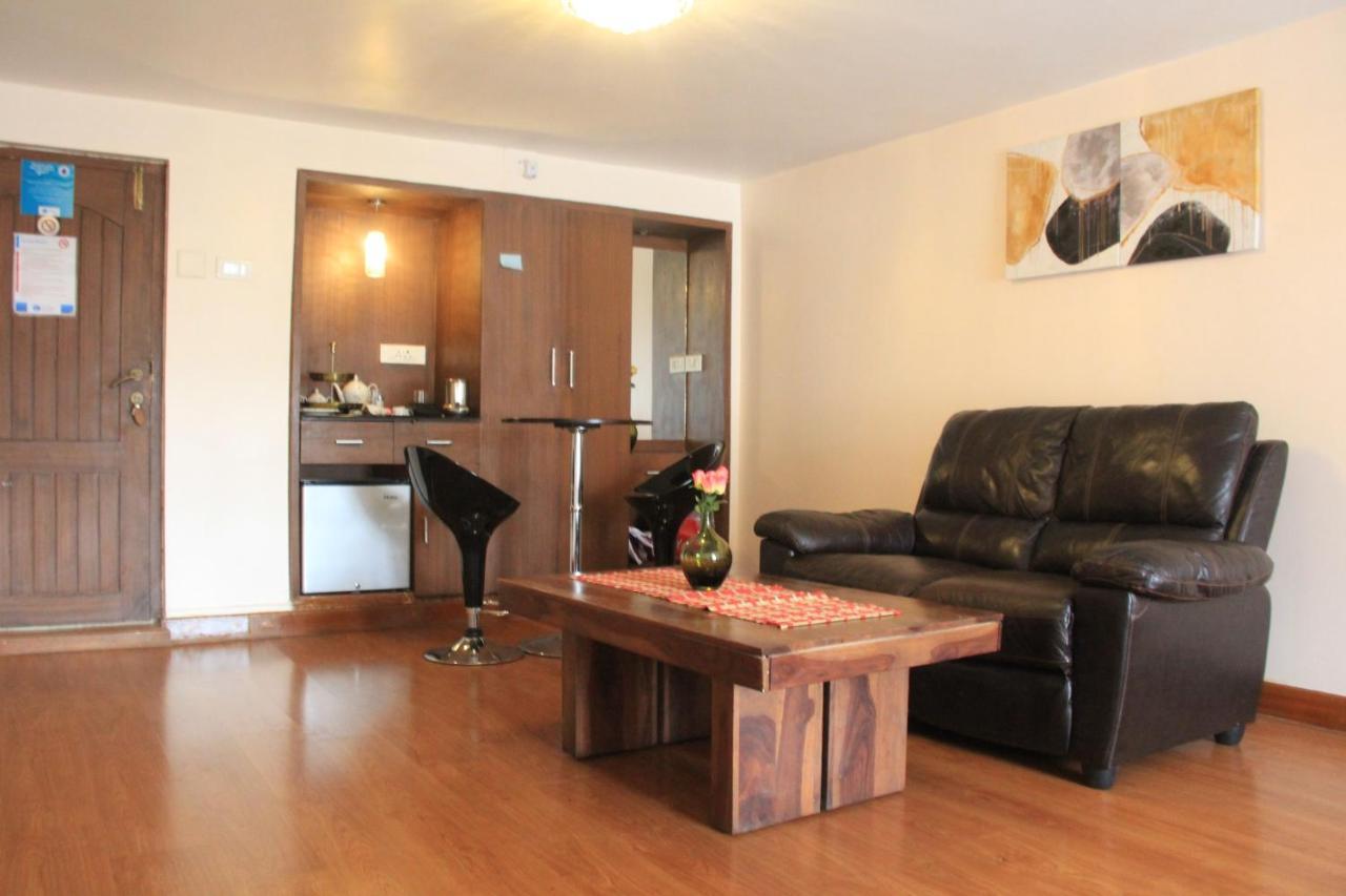 Two Seas Residence Ooty Extérieur photo