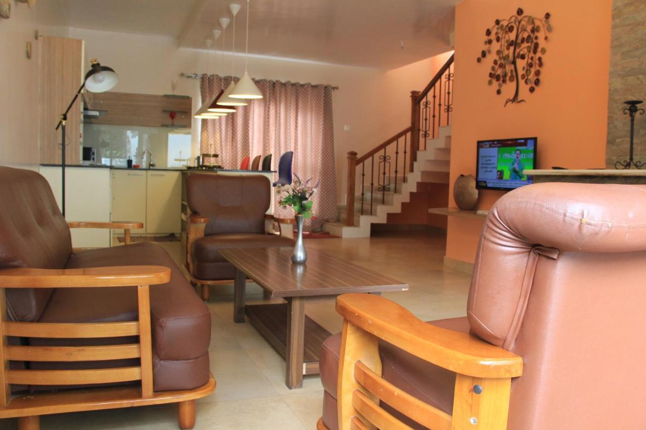 Two Seas Residence Ooty Extérieur photo