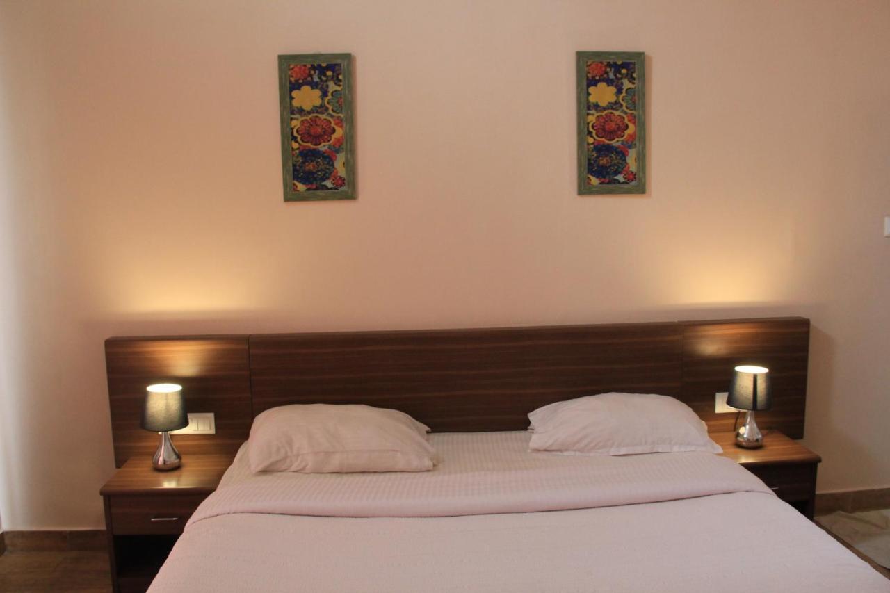 Two Seas Residence Ooty Extérieur photo