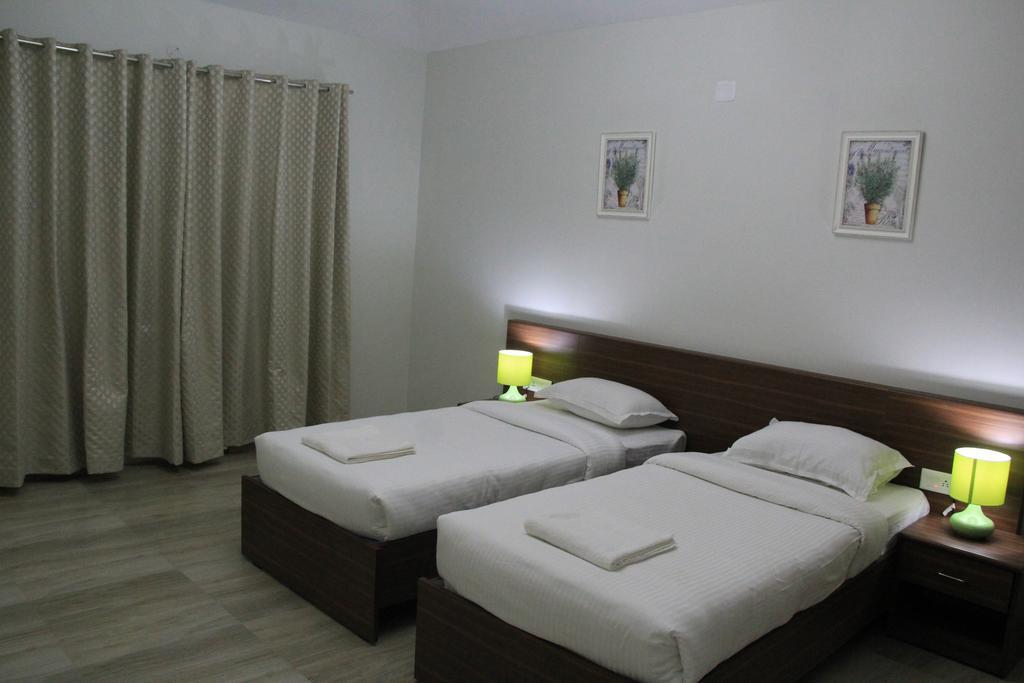 Two Seas Residence Ooty Extérieur photo